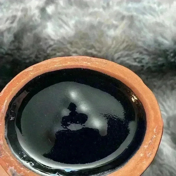 VTG BMP BLUE MOUNTAIN POTTERY
GLAZED BLUE AND WHITE SWAN
PLANTER - Picture 11 of 16